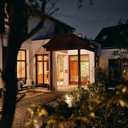Kerasy 4* Vannes